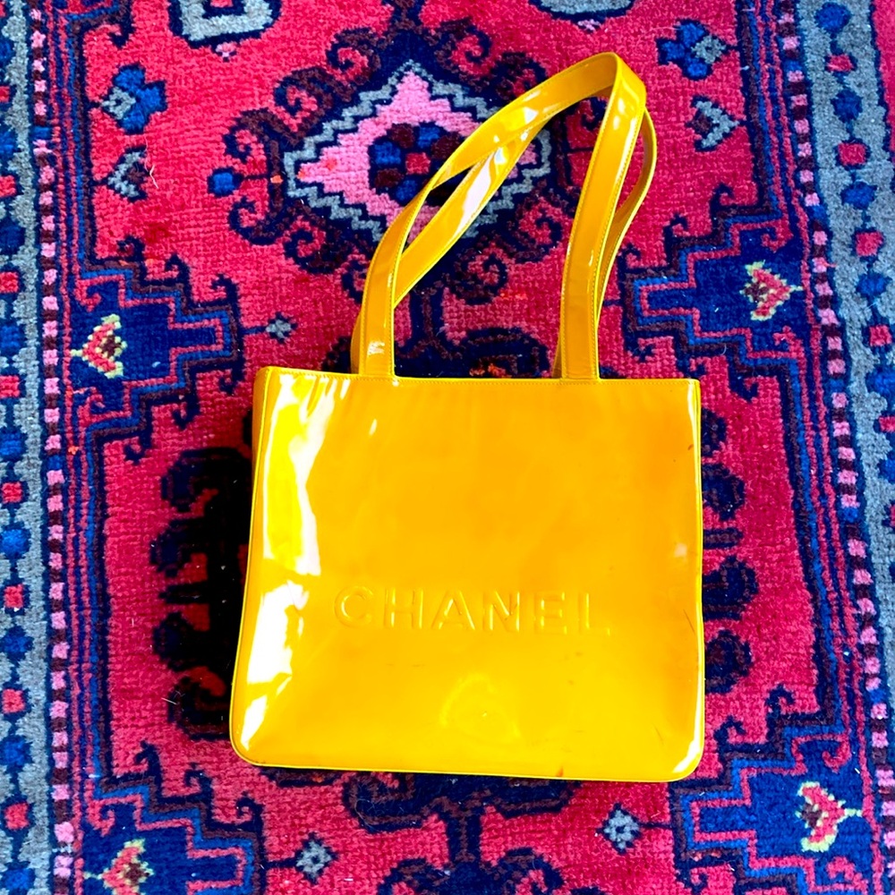 Chanel tote! Get in the designer game with this bag!